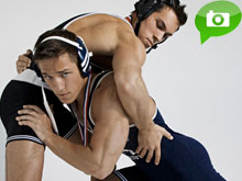 I modelli gemelli sempre in lotta... libera - twinmodelliBASE - Gay.it