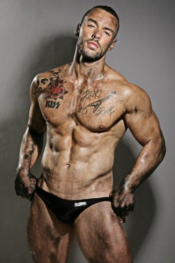 Eric Leto: il calendario "tutto-muscoli" per il 2015