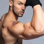 Eric Leto: il calendario "tutto-muscoli" per il 2015 - Thumbnail