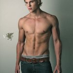 Glee 6: Marshall Williams è il nuovo (bellissimo) personaggio gay - Thumbnail