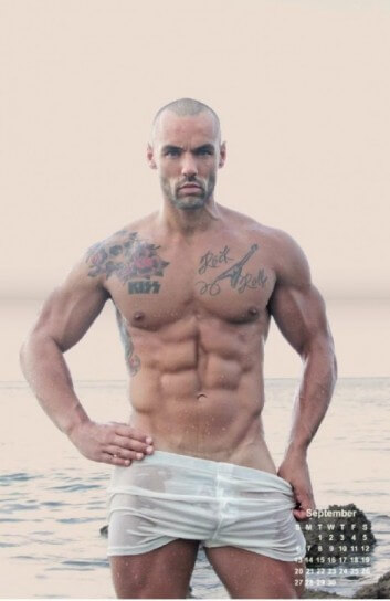 Eric Leto: il calendario "tutto-muscoli" per il 2015
