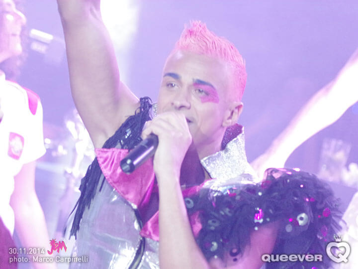 Save the date: Paolo Tuci lancia il video di Jem & The Holograms