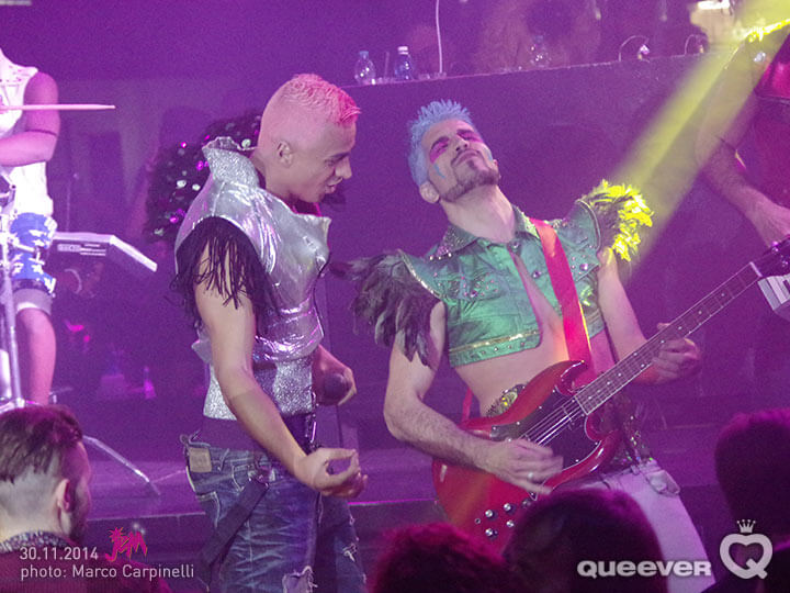 Save the date: Paolo Tuci lancia il video di Jem & The Holograms