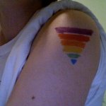 I 15 tattoo "gay" più favolosi e rainbow che tu abbia mai visto - Thumbnail