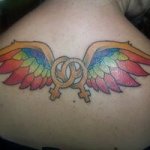 I 15 tattoo "gay" più favolosi e rainbow che tu abbia mai visto - Thumbnail