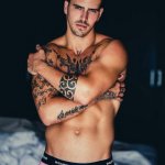 Adan González e i suoi tatuaggi in slip per Garçon Français - Thumbnail