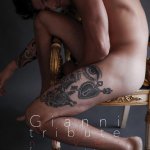 Didio immortala Danilo Borgato: il sensuale omaggio a Gianni Versace - Thumbnail