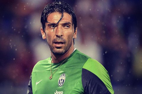Gigi Buffon compie 37 anni. Gallery celebrativa - gigi buffon calcio hot BS - Gay.it