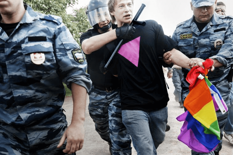 homophobia: il reportage sull'odio contro i gay e le lesbiche in Russia