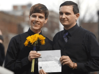 Anche l’Alabama dice “sì”: gay e lesbiche si possono sposare
