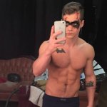 Amate il cosplay? Allora non potete perdervi questo ragazzo - Thumbnail