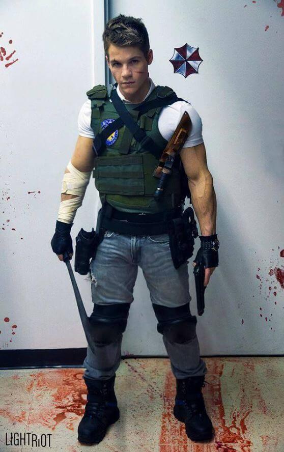 Amate il cosplay? Allora non potete perdervi questo ragazzo
