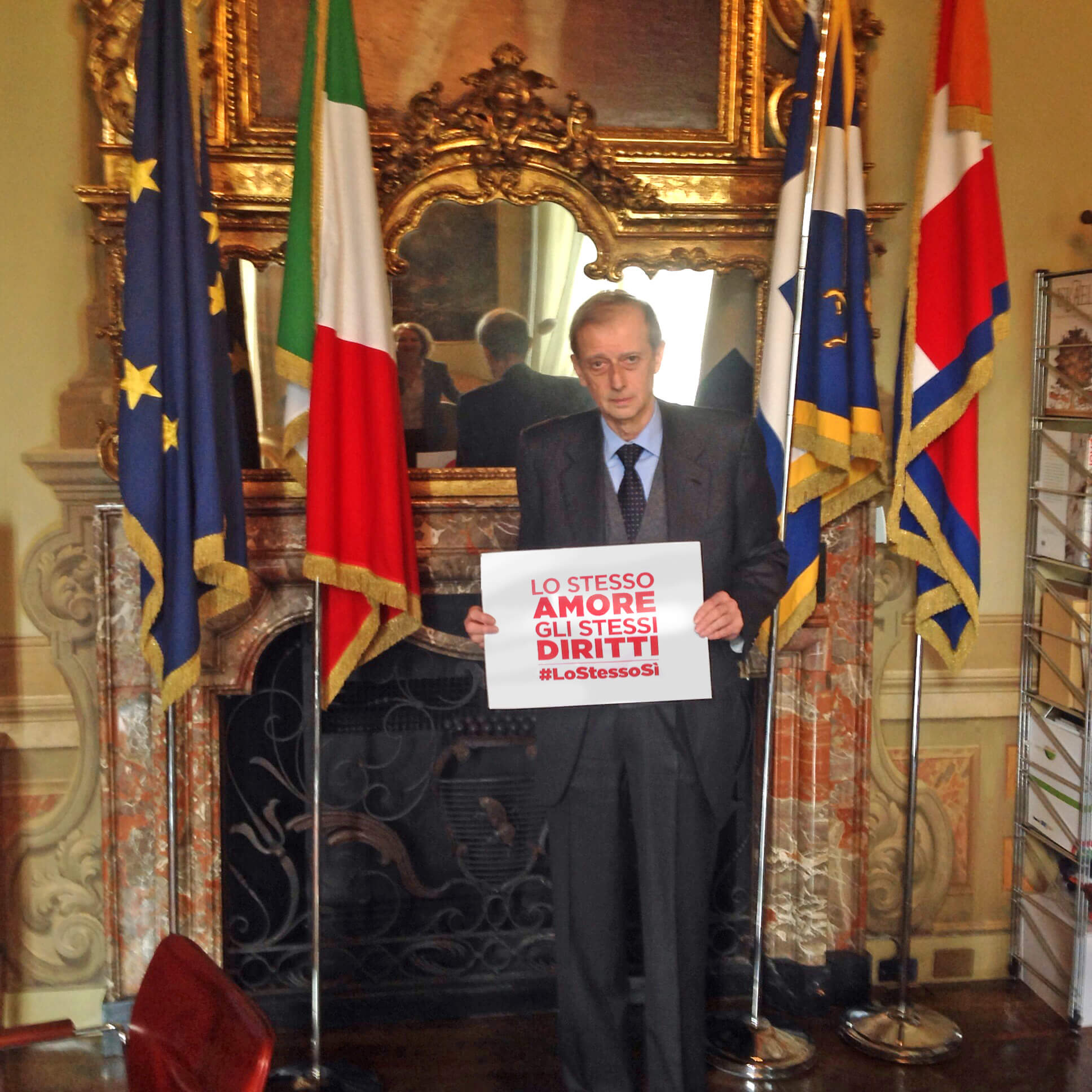 Anche Sergio Chiamparino e Piero Fassino aderiscono a #LoStessoSì