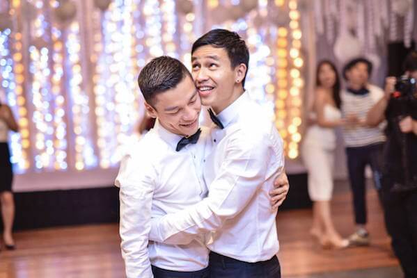 Matrimoni gay in Vietnam, le immagini dal primo celebrity wedding