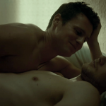 Russell Tovey, Jonathan Groff (e non solo) nudi in Looking - Thumbnail