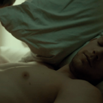 Russell Tovey, Jonathan Groff (e non solo) nudi in Looking - Thumbnail