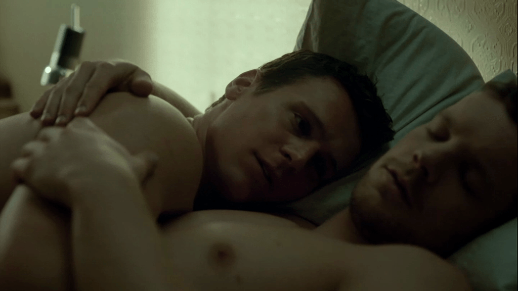 Russell Tovey, Jonathan Groff (e non solo) nudi in Looking