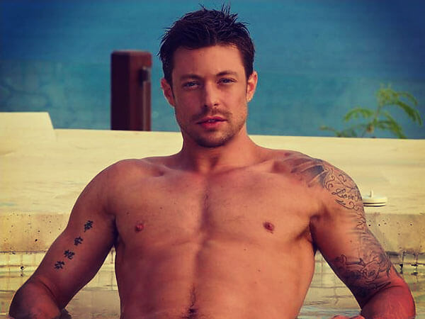 Duncan James compie 37 anni: le immagini più hot del cantante dei Blue