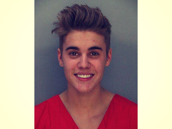 Justin Bieber a Roma: la polizia lo interroga. Ecco cosa rischia - Justin Bieber arresto BS - Gay.it