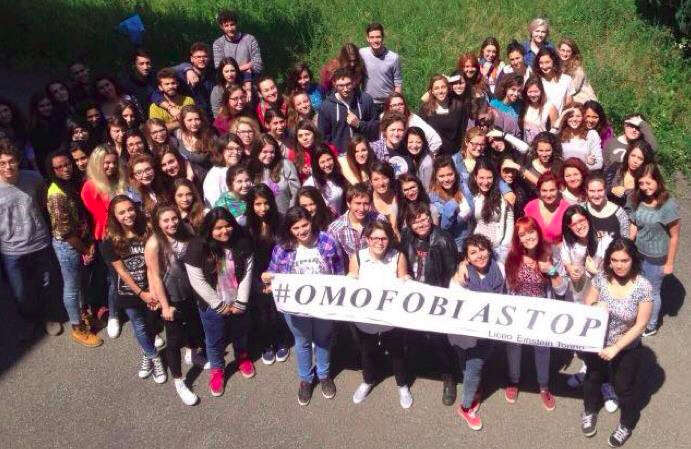 Il liceo di Torino che dice no all'omofobia