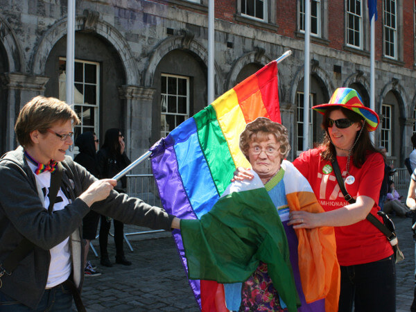 Tutte le immagini della festa irlandese per il sì al matrimonio - matrimonio irlanda festa BS - Gay.it