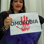 Alba Parietti, Vladimir Luxuria e gli altri che dicono #omofobiastop - Thumbnail