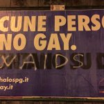 Scritte omofobe sui manifesti: Omphalos risponde così - Thumbnail