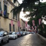 Somma Vesuviana: pantaloni rosa nelle strade contro l'omofobia - Thumbnail