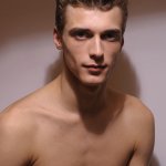I modelli più boni di Milano Moda Uomo (e i loro contatti social) - Thumbnail