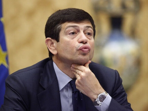 Lupi: "Su stepchild adoption e reversibilità non si tratta" - lupi unioni 1 - Gay.it
