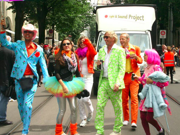 Siamo stati al Pride di Zurigo: la piazza svizzera per l'uguaglianza - pride zurigo - Gay.it