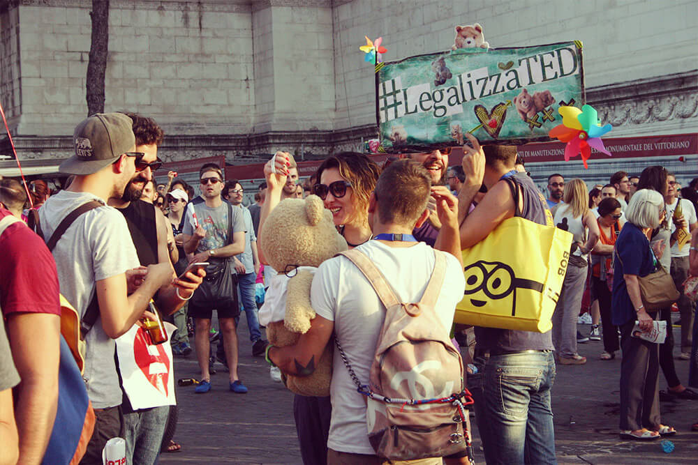 Roma Pride 2015: le nostre immagini dalla parata