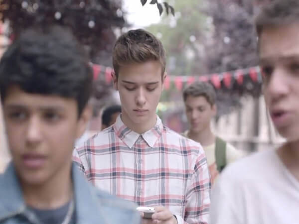 Coca Cola: nel nuovo cortometraggio / spot l’amicizia batte l’omofobia