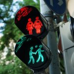 Amburgo: arrivano i "semafori rainbow", simbolo di tolleranza - Thumbnail