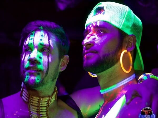 Glow Me: il fluo underwear party, la gallery - glow me la - Gay.it