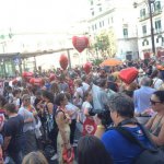 L'Onda Pride passa da Napoli e lascia una gioiosa scia rainbow - FOTO - Thumbnail