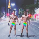 Nudi, per le strade di San Paolo, per dire no all'omofobia - Thumbnail