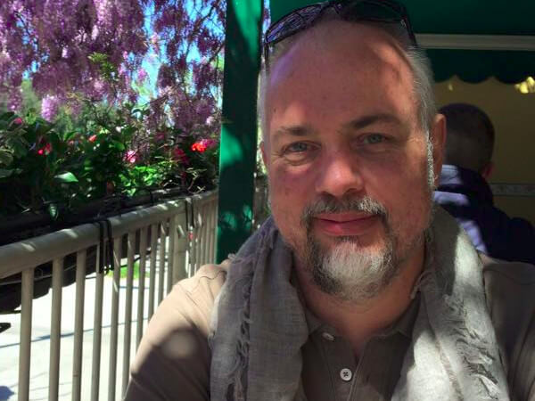 Roberto, argentino sposato con un italiano, ora rischia l'espulsione - roberto argentina espulsione 1 - Gay.it