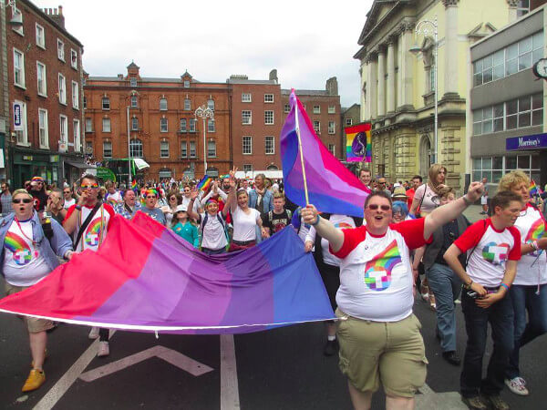 Trans: l'Irlanda dice sì al cambio di genere senza sterilizzazione - trans irlanda 1 - Gay.it