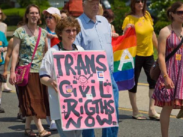 Sentenza storica della Cassazione: sì cambio di genere senza chirurgia - trans sentenza cassazione 1 - Gay.it