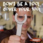 Sesso sicuro: la GALLERY con gli slogan più divertenti - Thumbnail