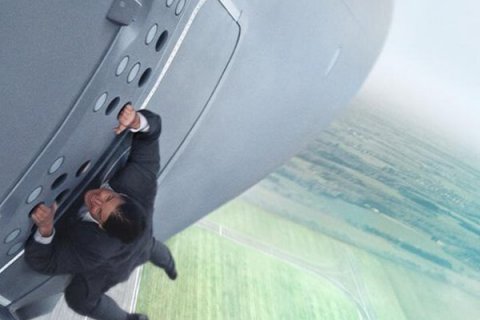 CinemaSTop, la vera Mission: Impossible è sedare Tom Cruise - covercinemastoptcruise 1 - Gay.it