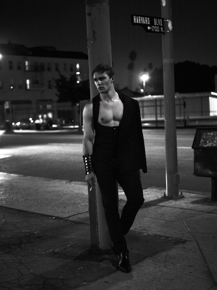 La carica erotica degli escort su Interview