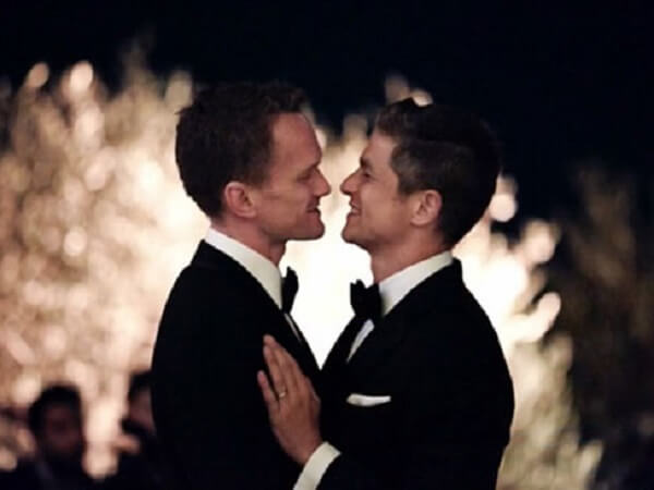 Neil Patrick Harris celebra l’anniversario di matrimonio su Instagram