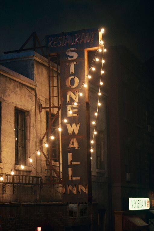 Esce negli Usa il controverso Stonewall di Emmerich