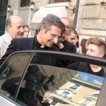 Il primo coming out in Vaticano: ecco a voi la coppia - Thumbnail