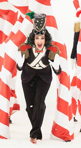 Katy Perry per H&M Holiday 2015