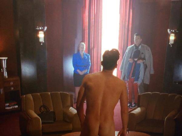 Matt Bomer e Lady Gaga insieme in AHS: le foto hot