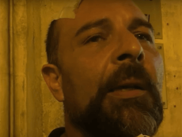 Parla il ragazzo gay aggredito vicino a Catania: il video