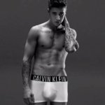 1 milione di dollari per il clone del pene di Bieber - Thumbnail